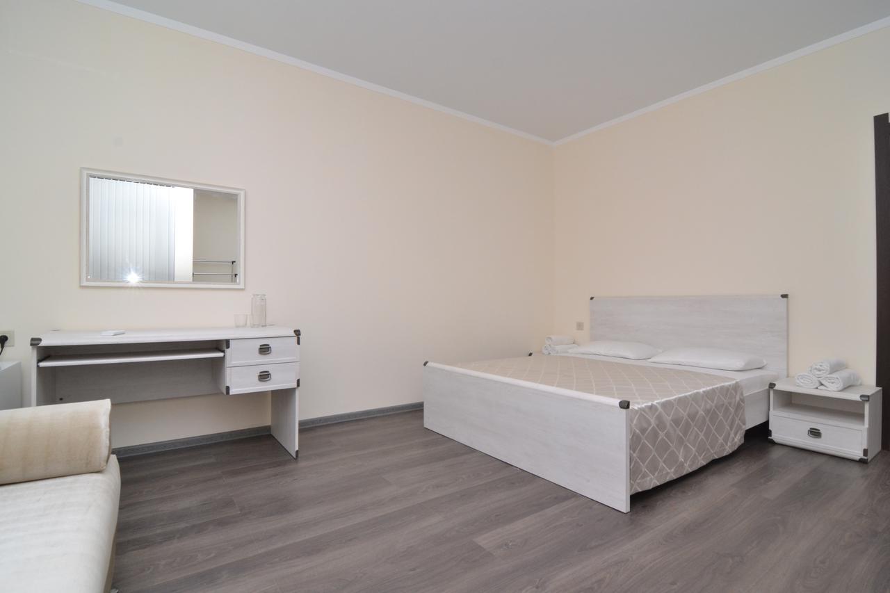 بيزوندا Hotel Apra المظهر الخارجي الصورة