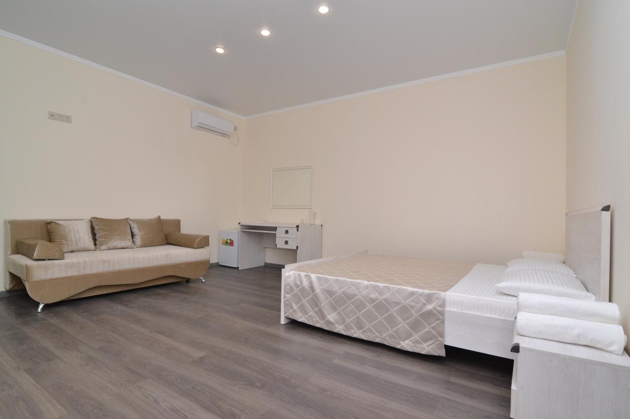 بيزوندا Hotel Apra المظهر الخارجي الصورة
